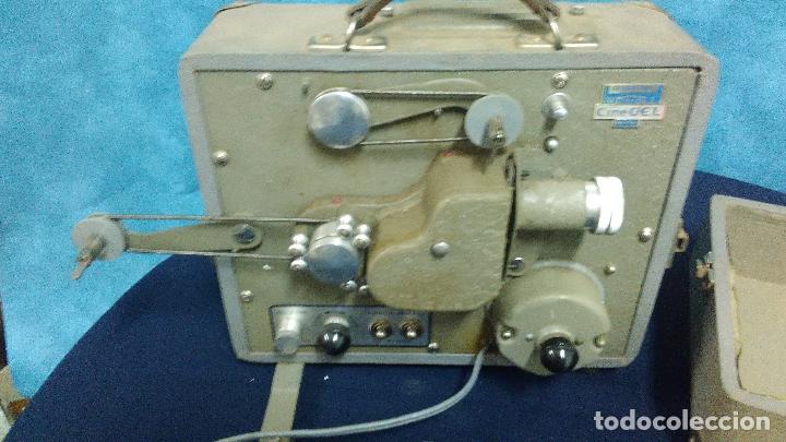 Antig&uuml;edades: PROYECTOR CINEGEL CINE GEL LEMANS - Foto 2
