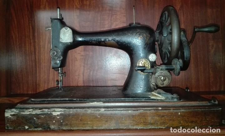 máquina de coser manual finales del xix - Comprar Máquinas de Coser