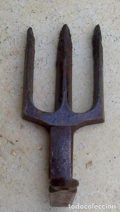Antig&uuml;edades: RASTRILLO O HERRAMIENTA ? ENVIO INCLUIDO EN EL PRECIO. - Foto 4