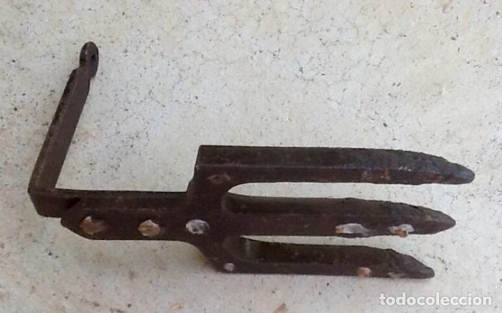 Antig&uuml;edades: RASTRILLO O HERRAMIENTA ? ENVIO INCLUIDO EN EL PRECIO. - Foto 5