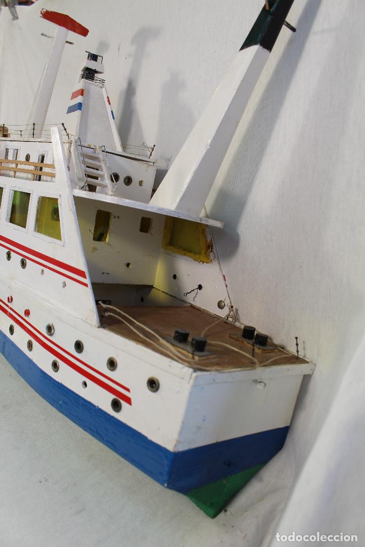 Antig&uuml;edades: barco de pasajeros en madera - Foto 4