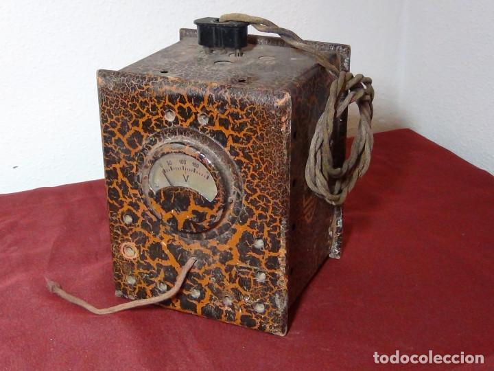 Antig&uuml;edades: Volt&iacute;metro ALCER - Foto 1