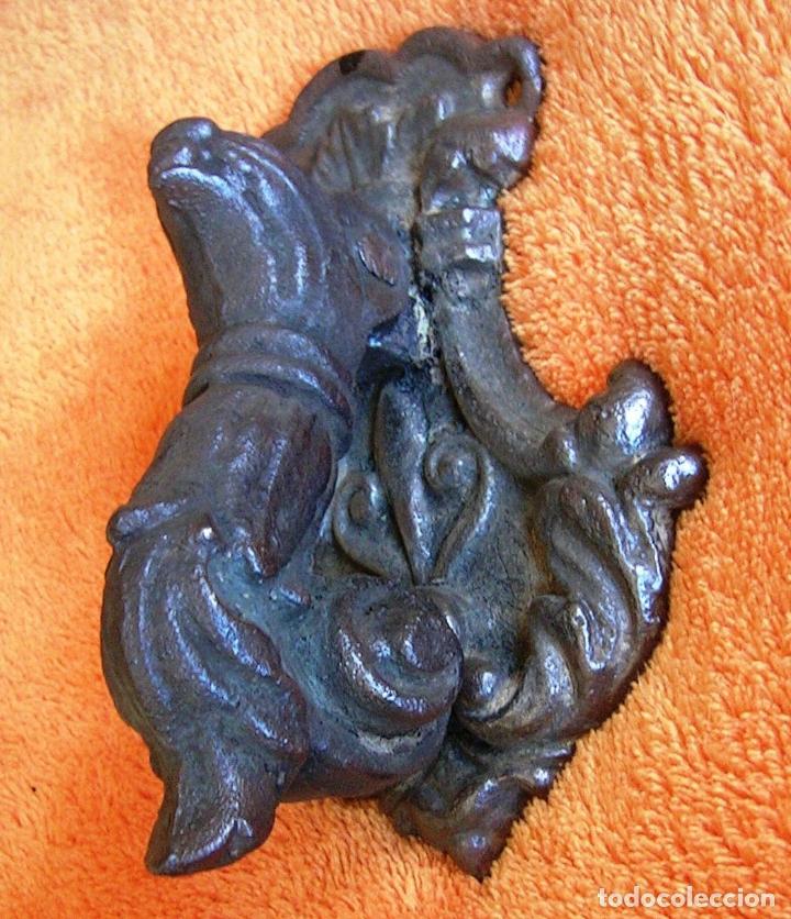 Antig&uuml;edades: LLAMADOR O ALDABA PARA PUERTA, DE HIERRO - Foto 5