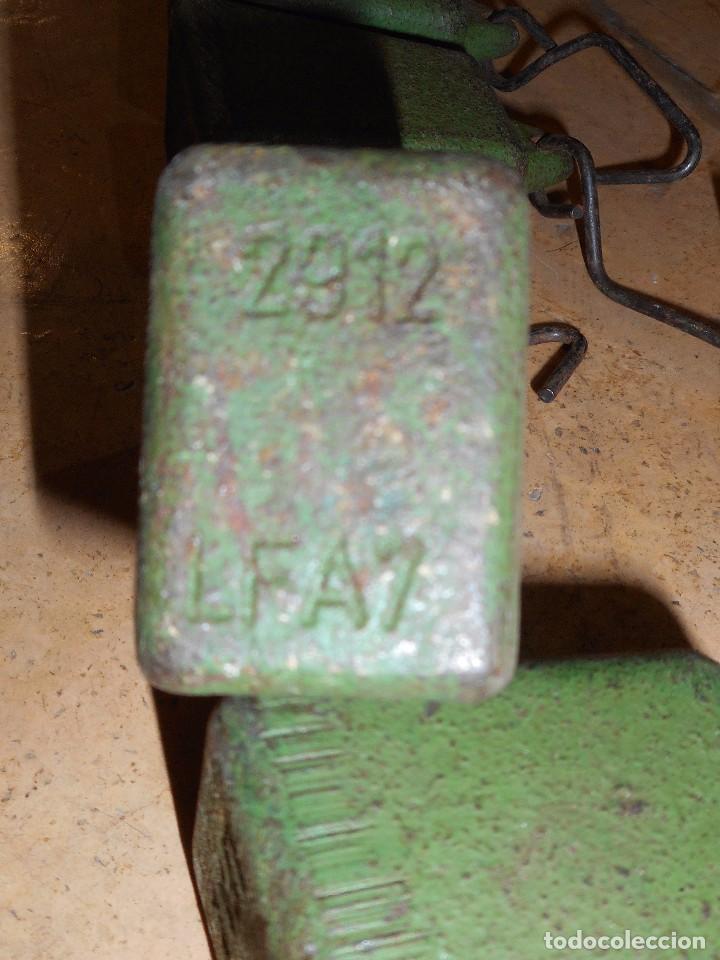 Antig&uuml;edades: Original juego de pesas - Foto 9