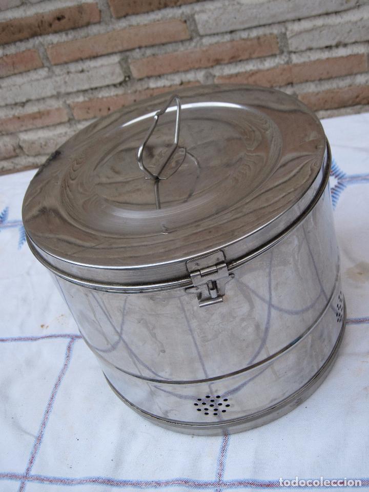 Antig&uuml;edades: CUBO SANITARIO EN ACERO INOXIDABLE. - Foto 7