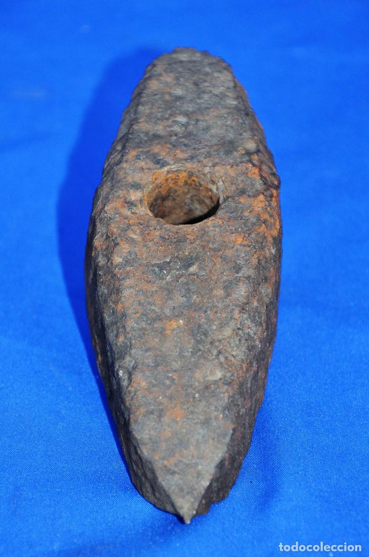 Antig&uuml;edades: Martillo de picapedrero. - Foto 2