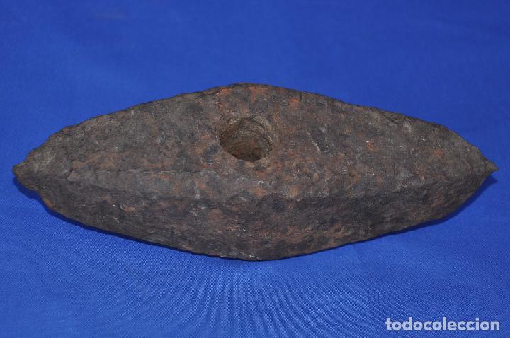 Antig&uuml;edades: Martillo de picapedrero. - Foto 4