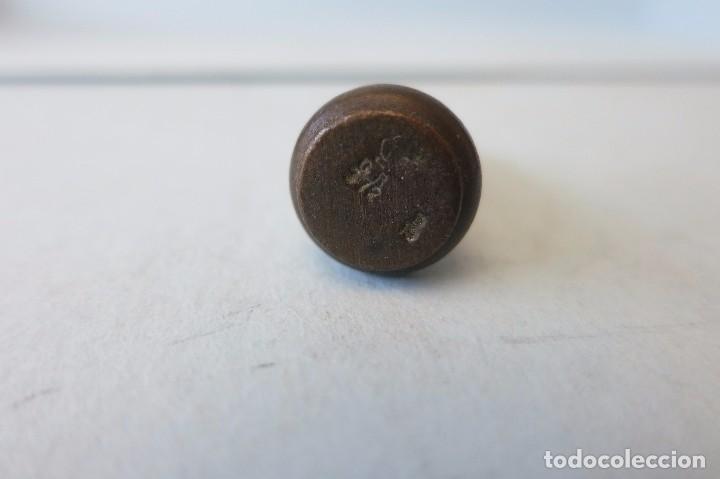 Antig&uuml;edades: pesa de 1/2 onza - Foto 3