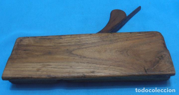 Antig&uuml;edades: ANTIGUA HERRAMIENTA DE CARPINTERO, DE TALLAR LA MADERA - Foto 3