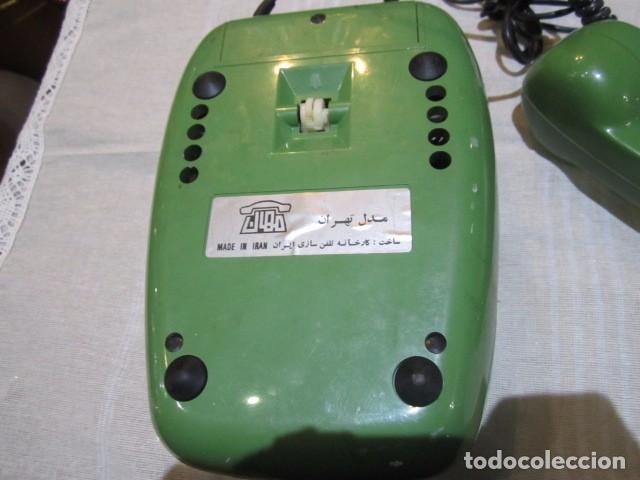 Tel&eacute;fonos: Tel&eacute;fono de sobremesa liban&eacute;s, en color verde. - Foto 5