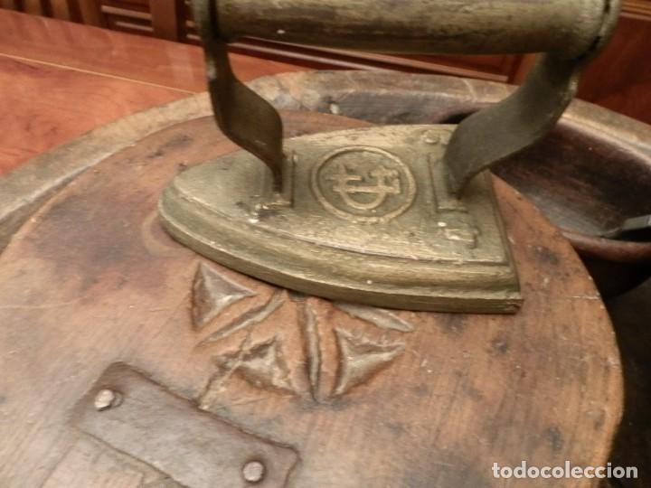 Antig&uuml;edades: VIEJA PLANCHA HIERRO, - Foto 2