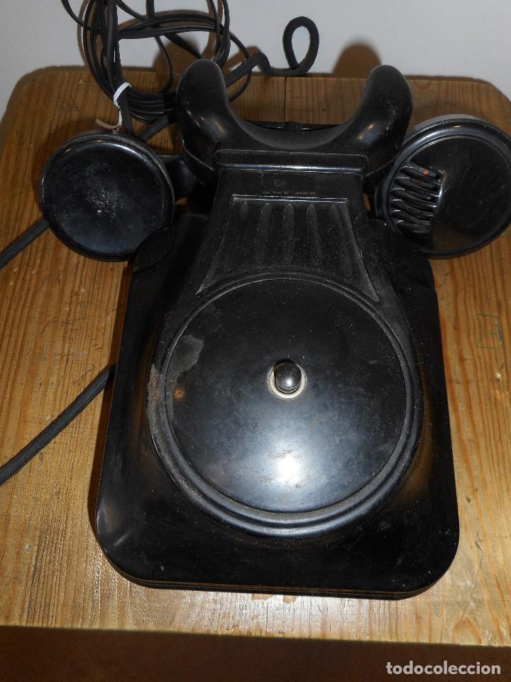 Tel&eacute;fonos: Antiguo tel&eacute;fono de pared de baquelita - Foto 2