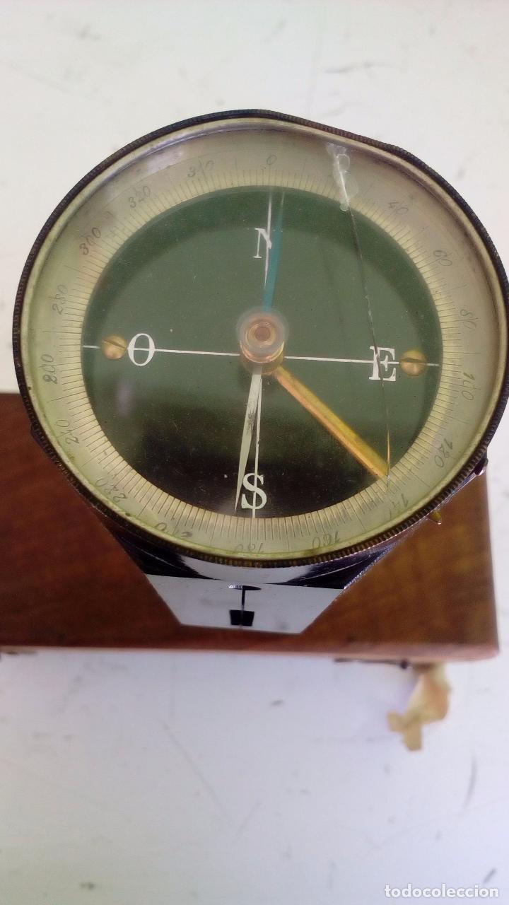 Antig&uuml;edades: PANTOMETRA. APARATO TOPOGRAFICO CON BR&Uacute;JULA - Foto 2