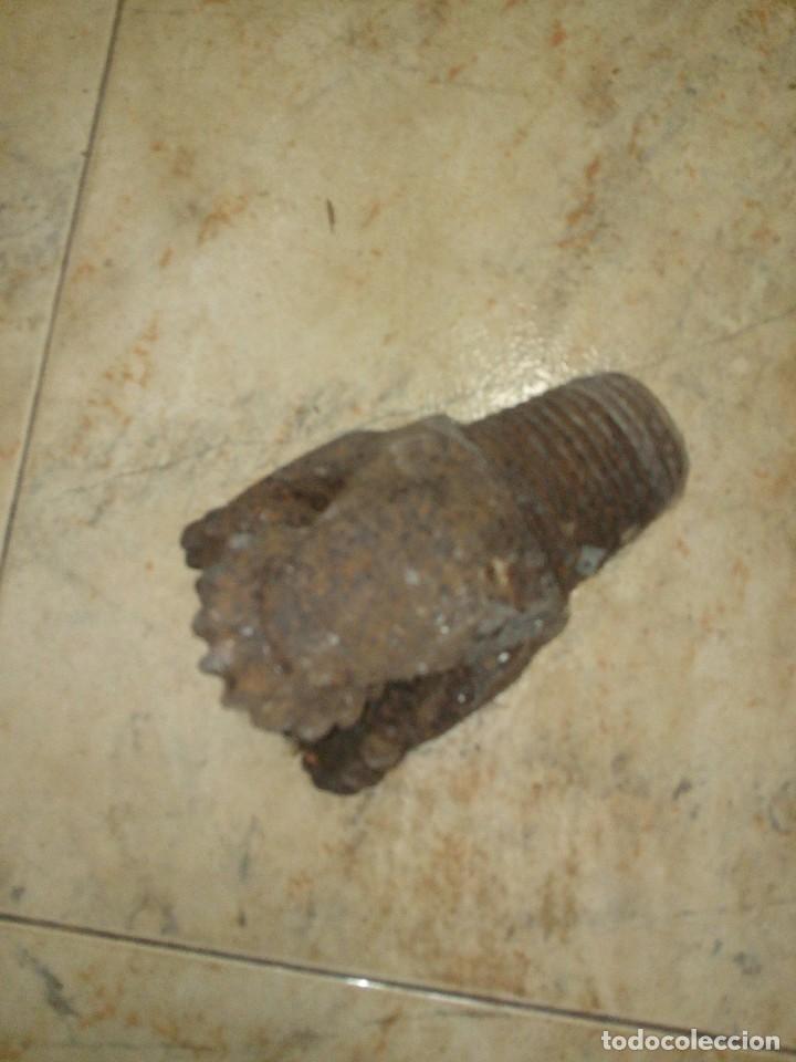 Antig&uuml;edades: PUNTA PERFORADORA ROTATIVA DE POZOS - Foto 1
