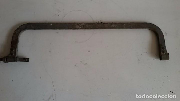 Antig&uuml;edades: Arco para sierra, sin mango - Foto 2