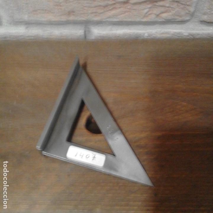 Antig&uuml;edades: ESCUADRA DE METALISTA - Foto 1