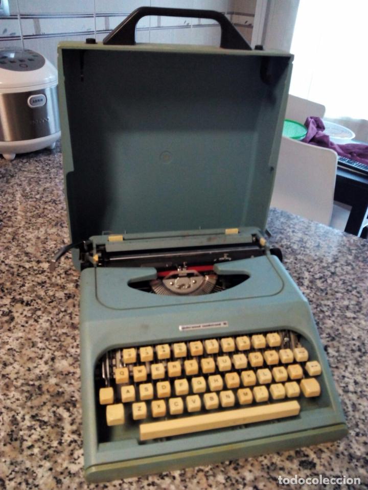 Antig&uuml;edades: Maquina escribir olivetti - Foto 2