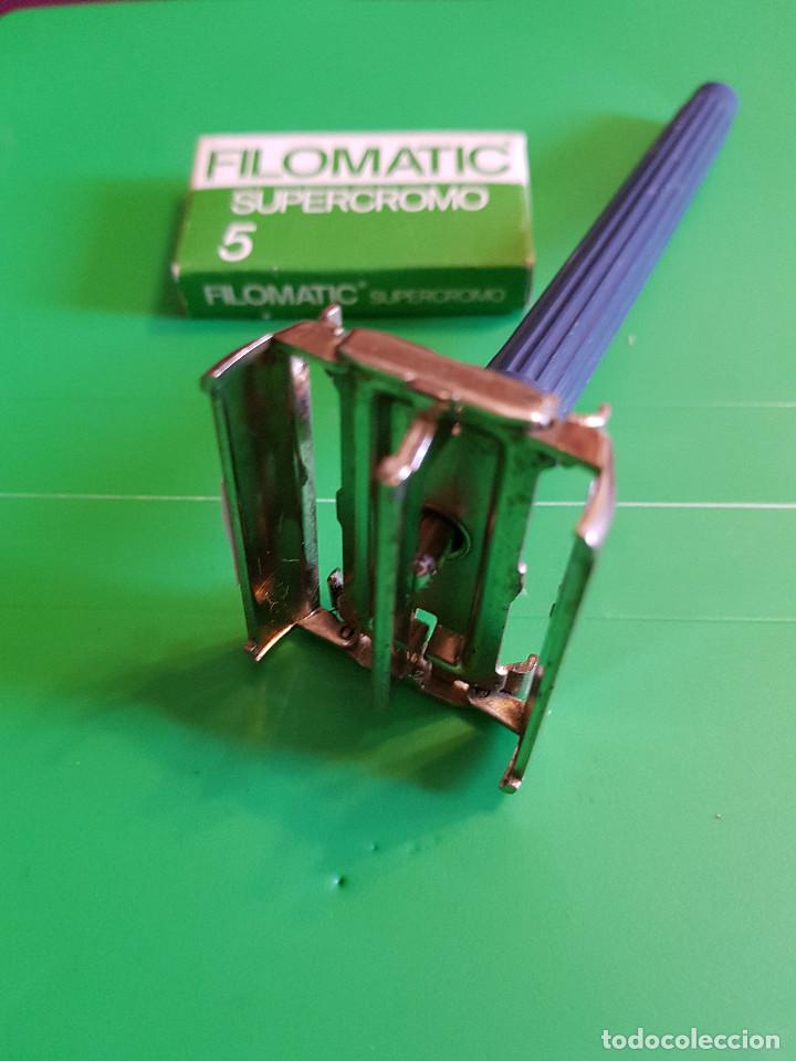 Antig&uuml;edades: MAQUINILLA GILLETTE Y CAJA DE CUCHILLAS - Foto 2