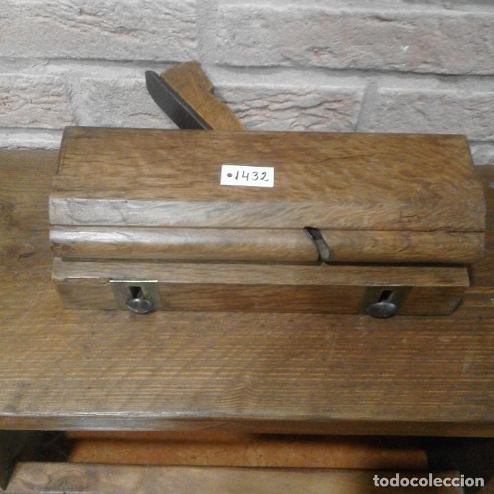 Antig&uuml;edades: ANTIGUO CEPILLO DE CARPINTERO - Foto 1