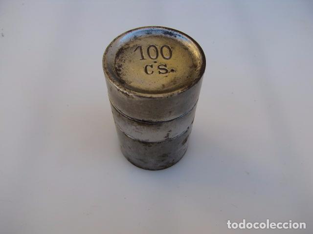 Antig&uuml;edades: Tres pesas apilables dos de 100 y una de 200 cs - Foto 1