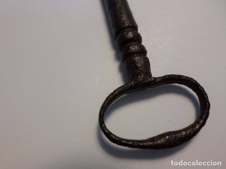Antig&uuml;edades: LLAVE DE ARQUILLA - Foto 2
