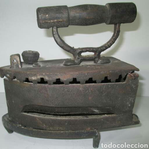 Antig&uuml;edades: Plancha de hierro antigua - Foto 1