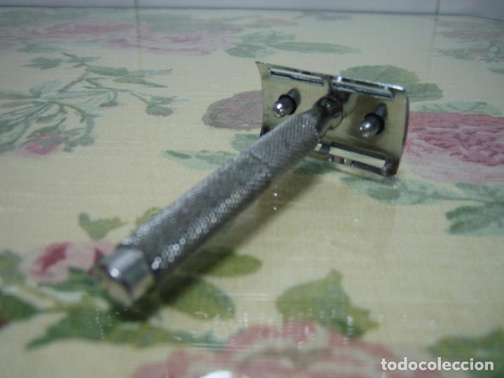 Antig&uuml;edades: Maquinilla de afeitar - Foto 2