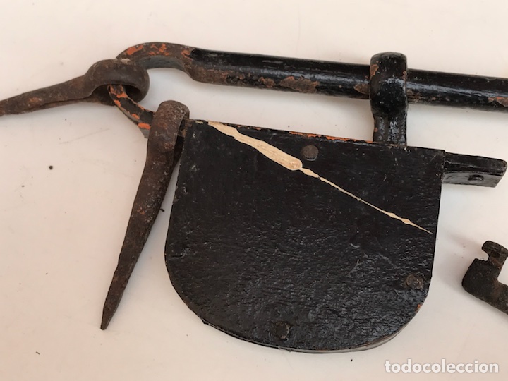 Antig&uuml;edades: ANTIGUO CANDADO DE FORJA, COMPLETO Y FUNCIONANDO PERFECTAMENTE - Foto 8