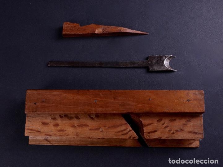 Antig&uuml;edades: GUILLAME DE CARPINTERO 2 - Foto 6
