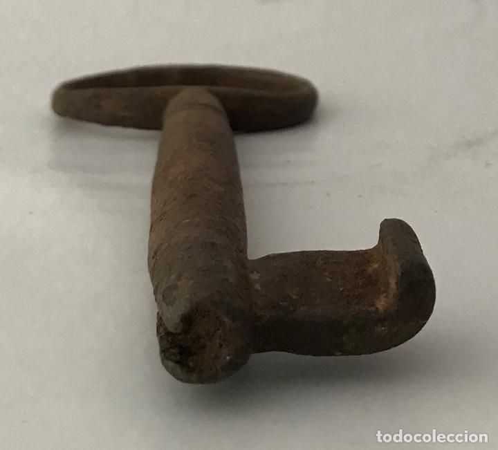 Antig&uuml;edades: Llave antigua de forja del SXIX - Foto 2
