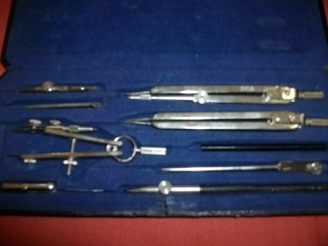 Antig&uuml;edades: CAJA DE COMP&Aacute;S COMPASES STAEDTLER (10 PIEZAS) - Foto 3