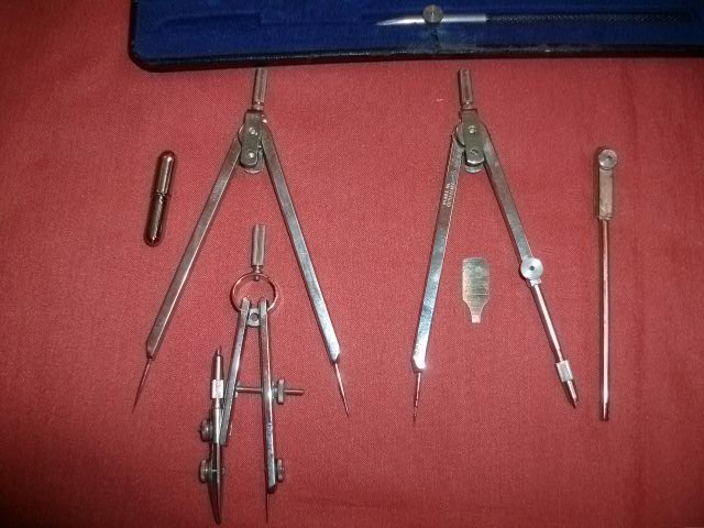 Antig&uuml;edades: CAJA DE COMP&Aacute;S COMPASES STAEDTLER (10 PIEZAS) - Foto 5