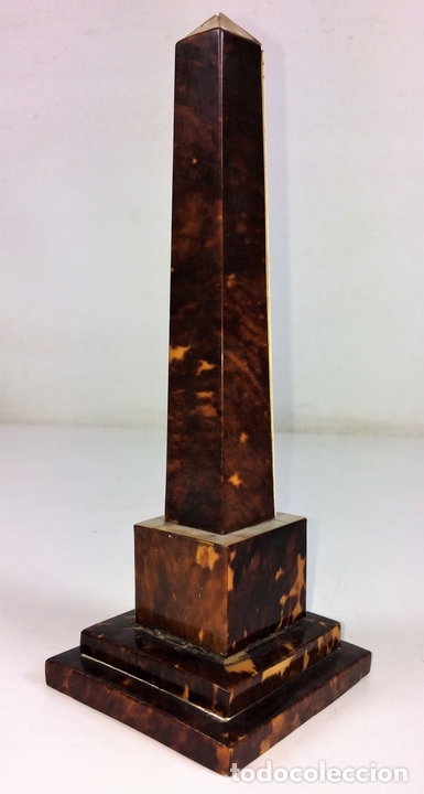 Antig&uuml;edades: TERM&Oacute;METRO REGENCIA CON DISE&Ntilde;O DE OBELISCO. MADERA, N&Aacute;CAR. E.E.U.U. (?) 1825. - Foto 7