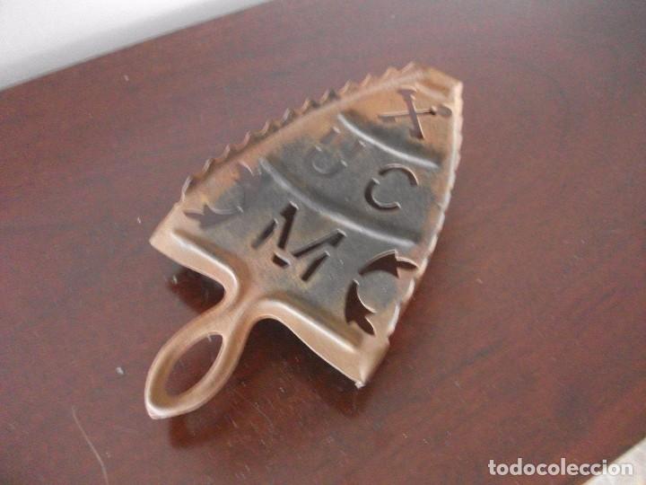 Antig&uuml;edades: PLANCHA CON SOPORTE - Foto 4