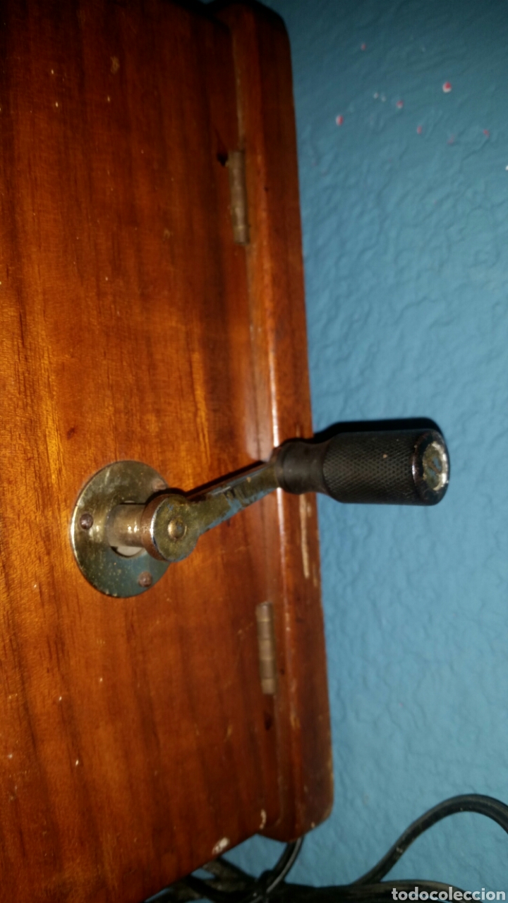 Tel&eacute;fonos: Antiguo tel&eacute;fono de Magneto 1900 - Foto 3