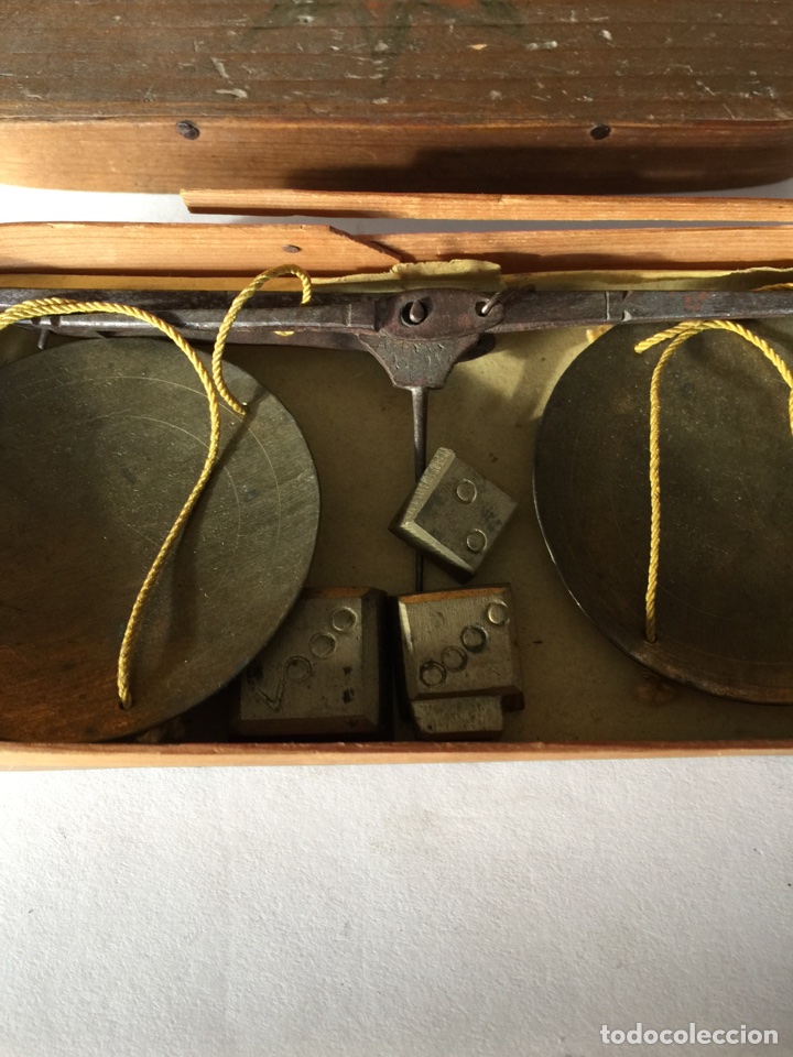 Antig&uuml;edades: Antigua balanza del siglo XVIII - Foto 3