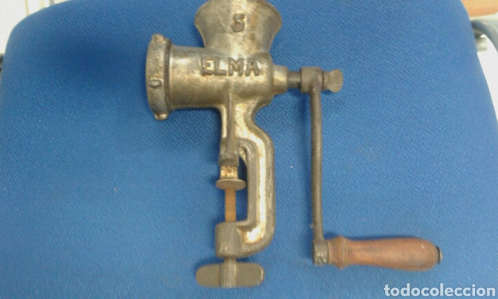 Antig&uuml;edades: Maquina de picar carne marca Elna - Foto 1