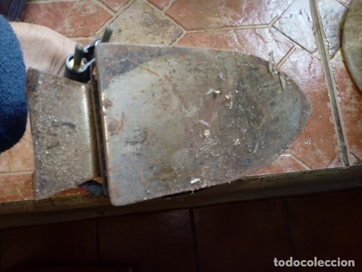 Antig&uuml;edades: Antigua plancha el&eacute;ctrica completa - Foto 4