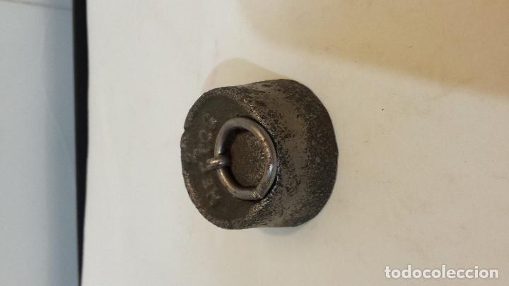 Antig&uuml;edades: Pesa de hierro de 2 hectogramos - Foto 4