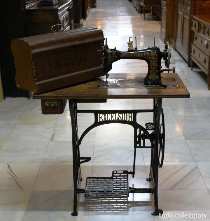 Antig&uuml;edades: MAQUINA DE COSER EXCELSIOR.REF:6169 - Foto 6