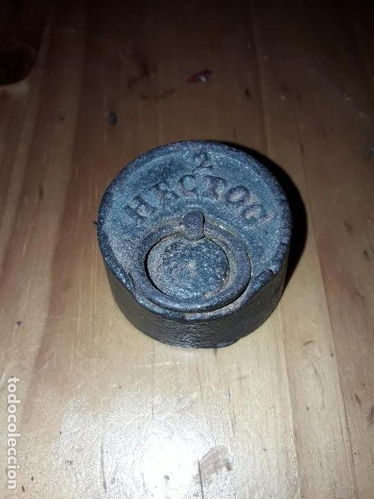 Antig&uuml;edades: pesa 2 hectogramos - Foto 1