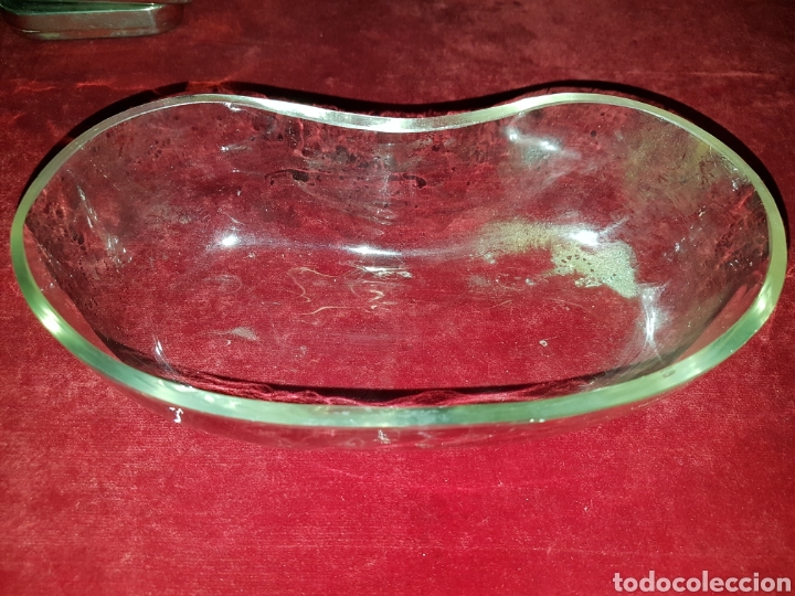 Antig&uuml;edades: Recipiente cristal ri&ntilde;on medico - Foto 1