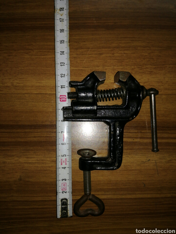 Antig&uuml;edades: Peque&ntilde;o tornillo - Foto 1