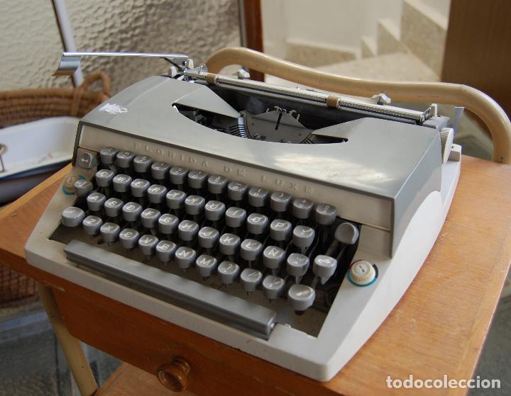 Antig&uuml;edades: MAQUINA DE ESCRIBIR FLORIDA DE LUXE - Foto 1