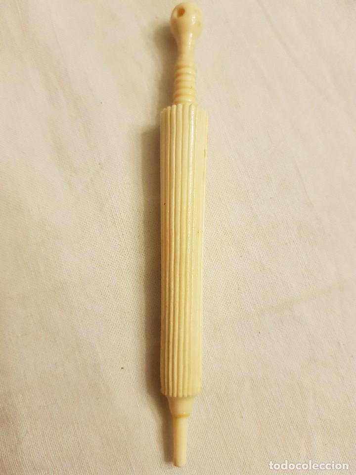 Oggetti Antichi: Antiguo alfiletero, guarda agujas, de hueso