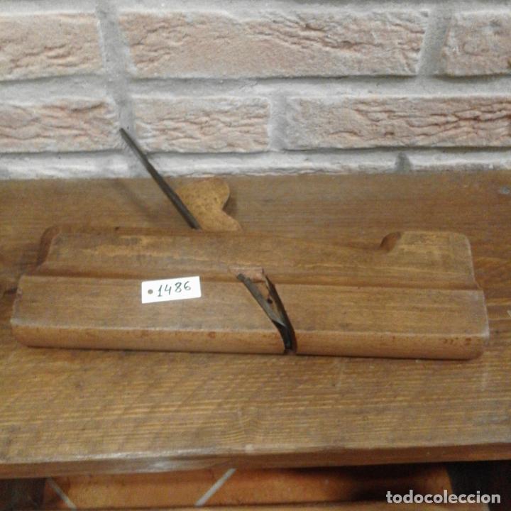 Antig&uuml;edades: ANTIGUO CEPILLO DE CARPINTERO - Foto 1