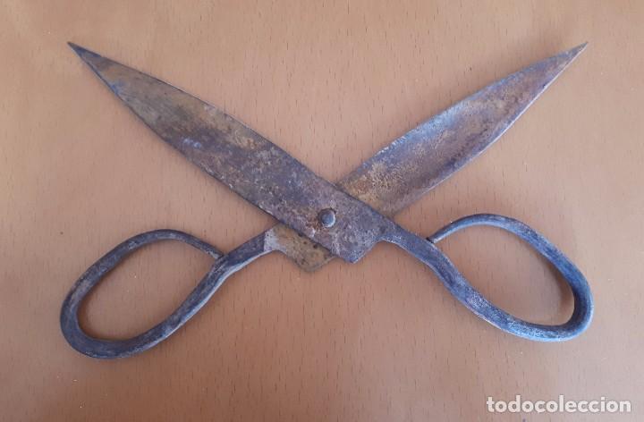 Antig&uuml;edades: Tijeras de forja - Foto 1