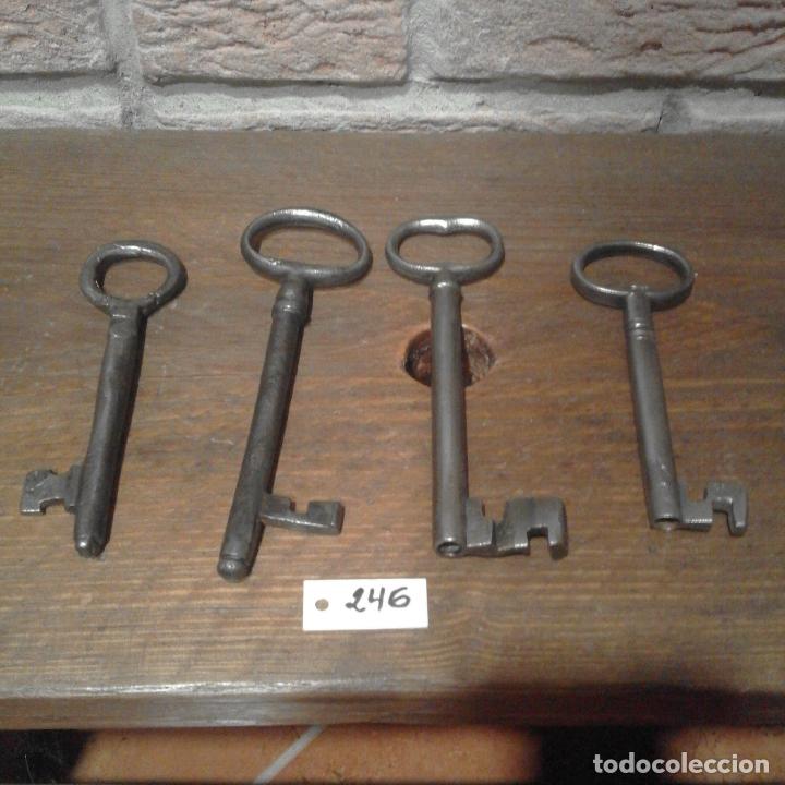 Antig&uuml;edades: LOTE DE LLAVES ANTIGUAS - Foto 1