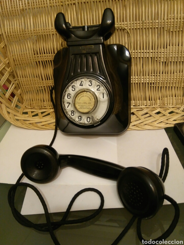 Tel&eacute;fonos: Tel&eacute;fono de Pared Antiguo - Foto 2