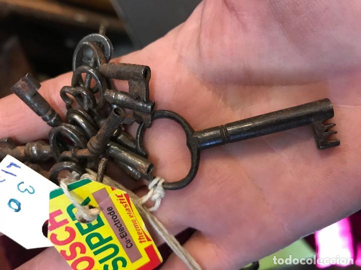 Antig&uuml;edades: 30 LLAVECILLAS ANTIGUAS, COLECCION - Foto 3